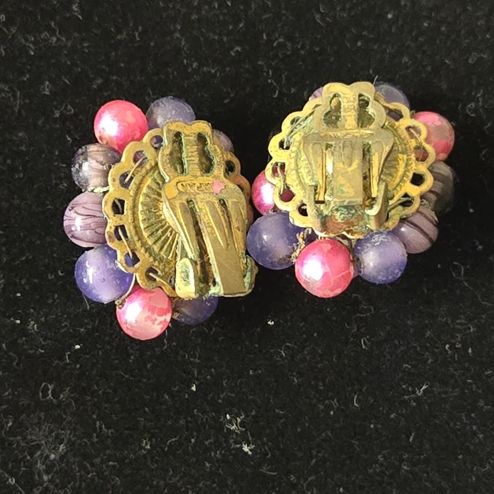 Vintage clip on earrings